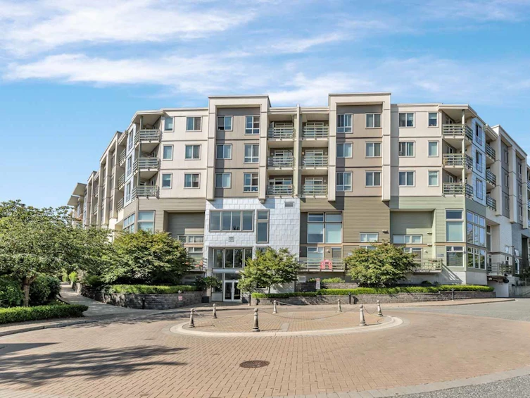 238-15850 26, Surrey, BC, V3Z 2N6