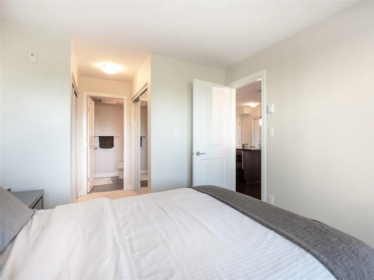 238-15850 26, Surrey, BC, V3Z 2N6 - 23
