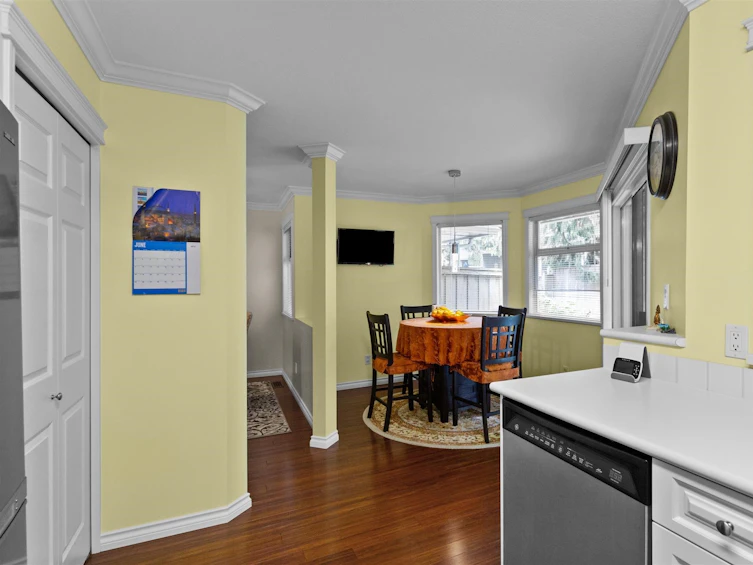 117-13900 Hyland, Surrey, BC, V3W 1K4 - 14