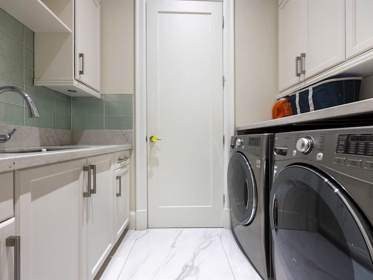 5071 Blundell Road, Richmond, BC, V7C 1H3 - 23
