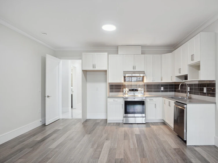 6231 No. 6 Road, Richmond, BC, V6W 1C7 - 35