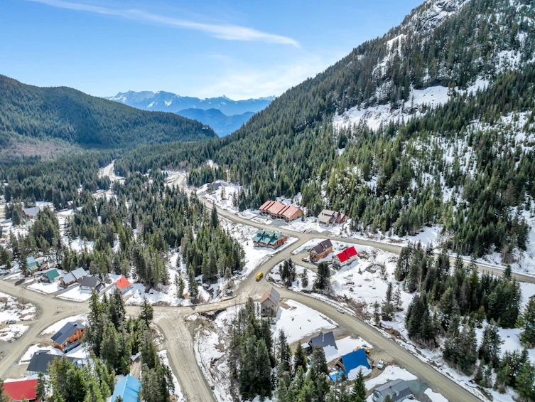 20716 Sakwi Creek Road, Mission, BC, V0M 1A1 - 12
