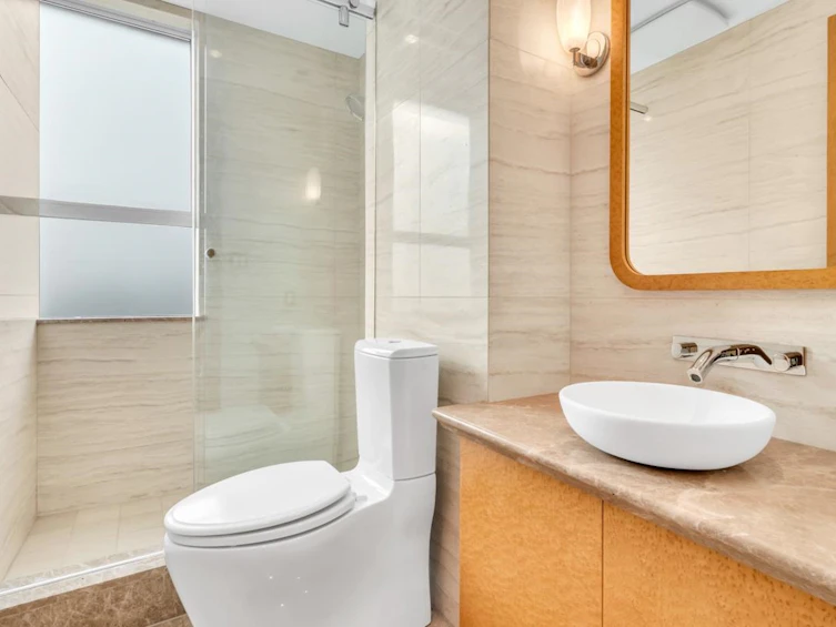 900-1235 W Broadway, Vancouver, BC, V6H 1G7 - 13