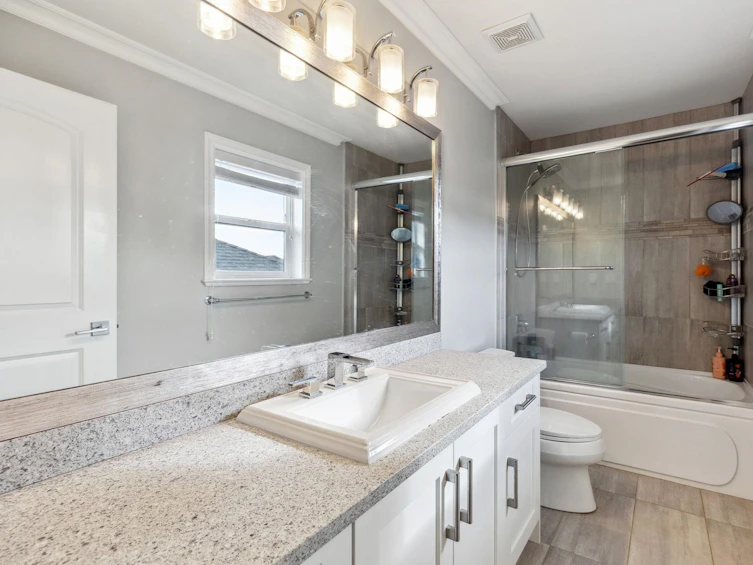1337 Glenbrook Street, Coquitlam, BC, V3E 3G8 - 27