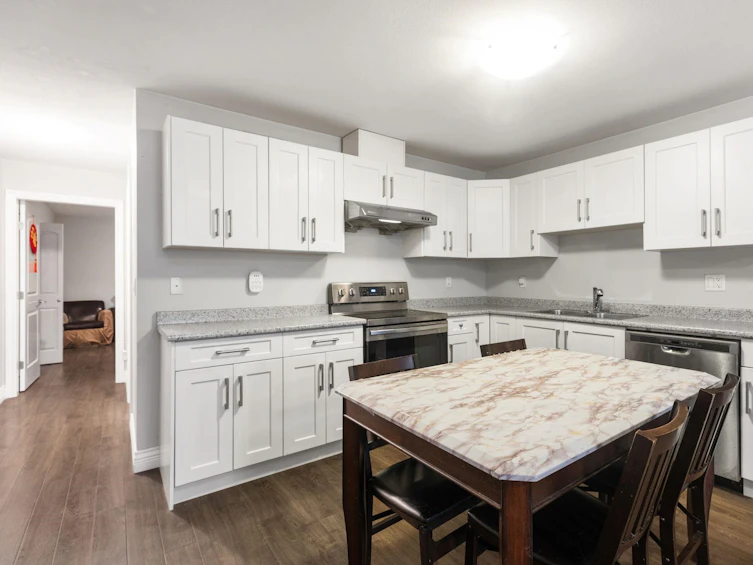 1337 Glenbrook Street, Coquitlam, BC, V3E 3G8 - 29