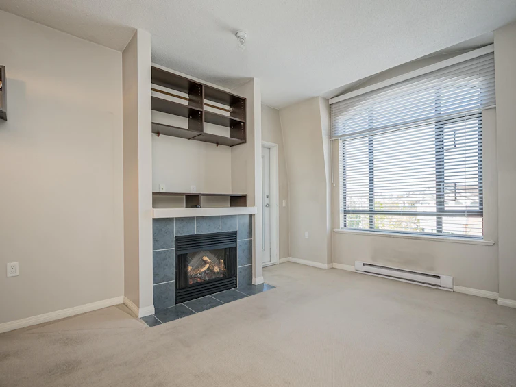 421-8880 202 Street, Langley, BC, V1M 4E7 - 5