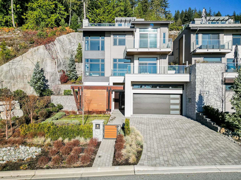 3003 Burfield Place, West Vancouver BC