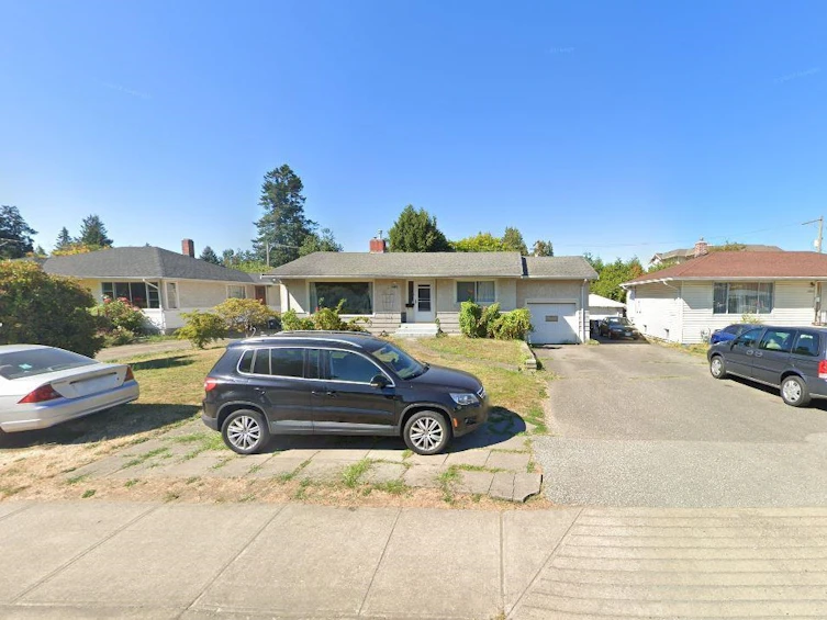 33541 Cannon Avenue, Abbotsford, BC, V2S 1W1 - 2