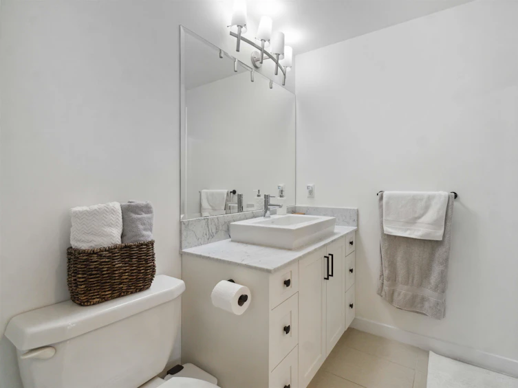 407-400 Capilano Road, Port Moody, BC, V3H 0E1 - 16