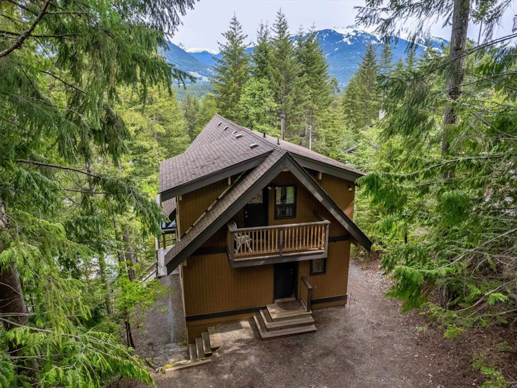 8271 Alpine Way, Whistler, BC, V8E 0G2 - 3