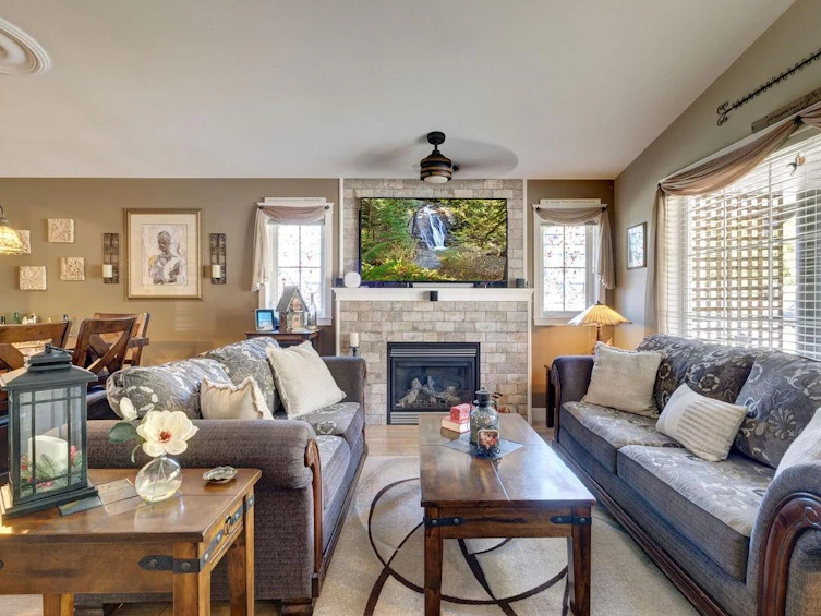 6319 Tower Road, Sechelt, BC, V7Z 0T7 - 8