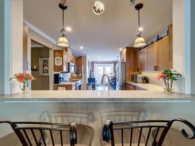 6319 Tower Road, Sechelt, BC, V7Z 0T7 - 10