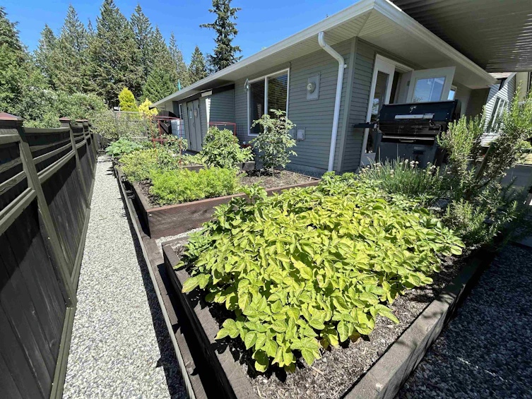 6319 Tower Road, Sechelt, BC, V7Z 0T7 - 26