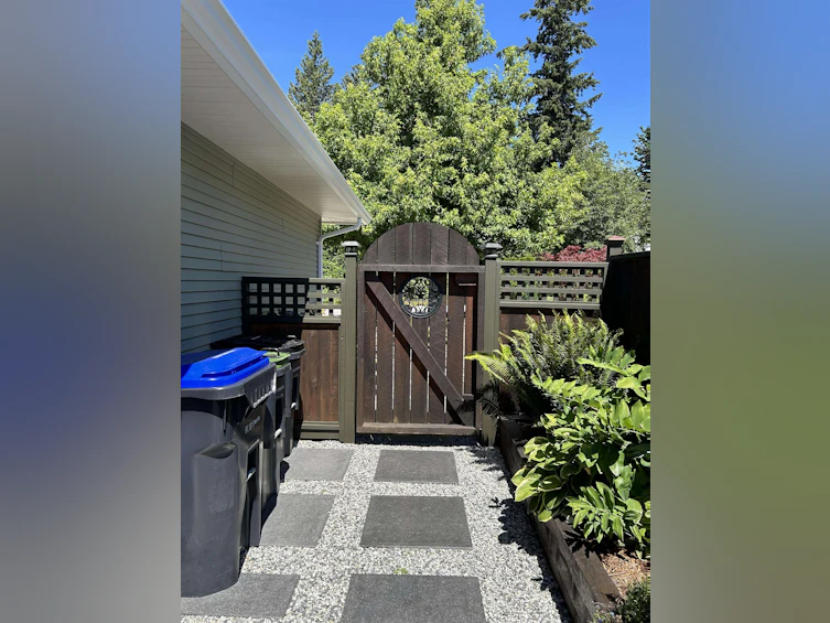 6319 Tower Road, Sechelt, BC, V7Z 0T7 - 30