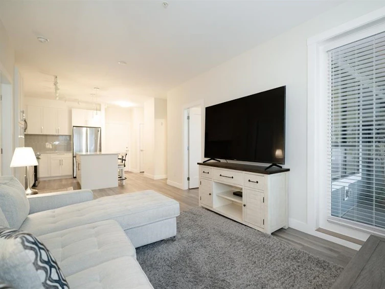 215-20356 72b, Langley, BC, V2Y 4J9 - 9