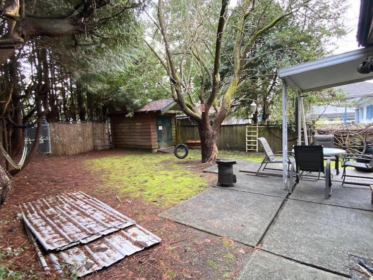 13704 110a Avenue, Surrey, BC, V3R 2B1 - 11