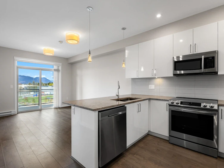 502-45562 Airport Road, Chilliwack, BC, V2P 0J8 - 5
