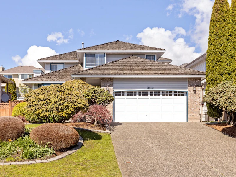 3315 Hyde Park Place, Coquitlam BC V3E 3G4