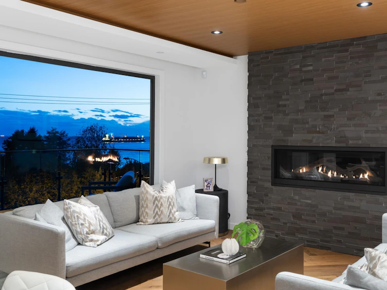 3325 Marine Drive, West Vancouver, BC, V7V 1M8 - 4