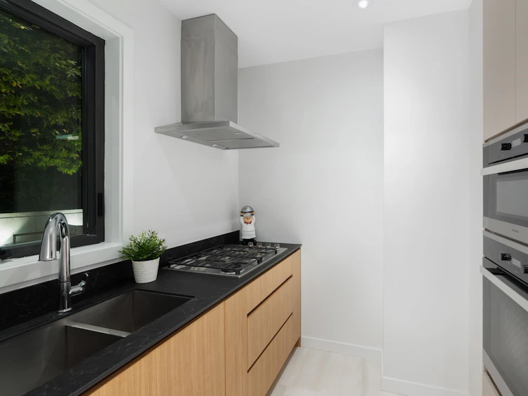 3325 Marine Drive, West Vancouver, BC, V7V 1M8 - 30