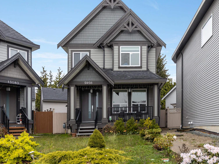 5956 130b Street, Surrey, BC, V3X 0G5 - 2