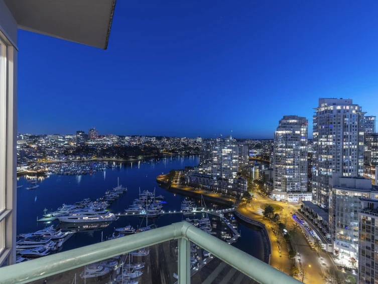 2802-1067 Marinaside Crescent, Vancouver, BC, V6Z 3A4 - 18