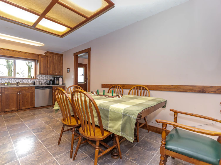 6141 Lougheed Highway, Agassiz, BC, V0M 1A1 - 11