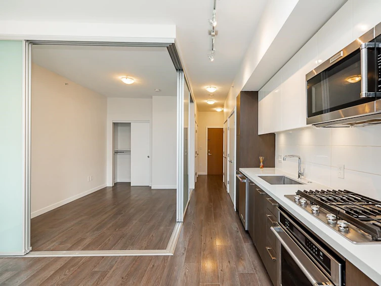 216-384 East 1st Avenue, Vancouver, BC, V5T 0G5 - 6