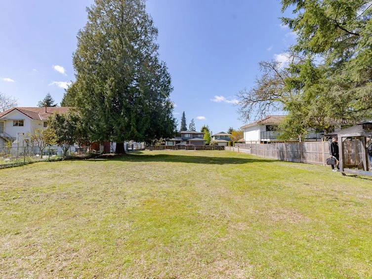892 Macintosh Street, Coquitlam, BC, V3J 4Z2 - 21