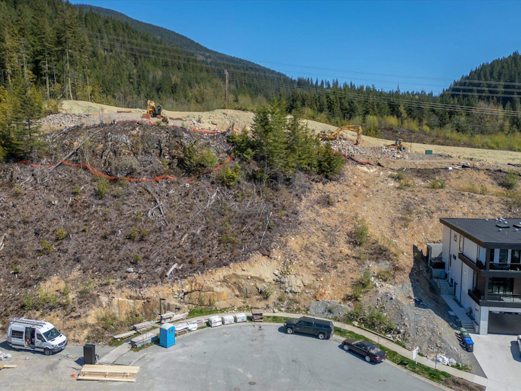 34-3385 Mamquam Road, Squamish, BC, V8B 0E3 - 9