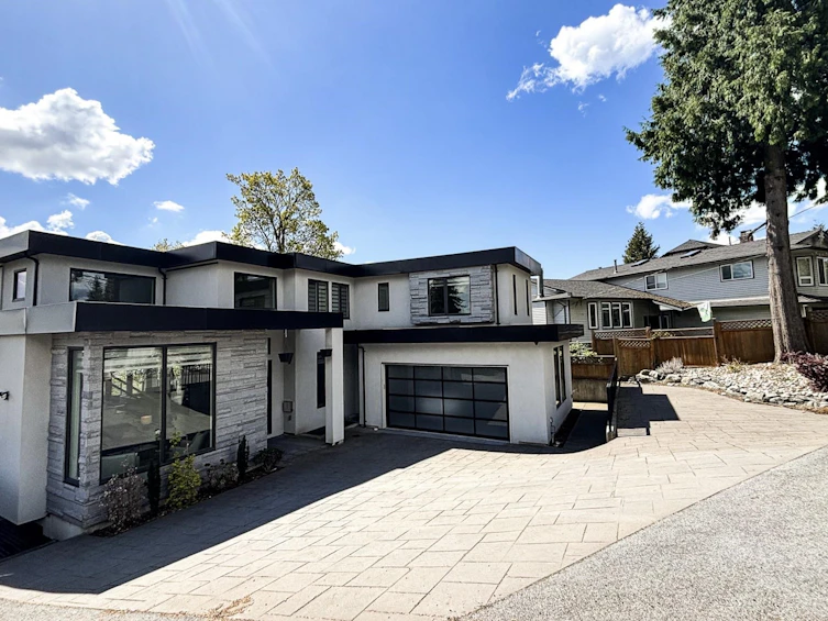 2230 Dawes Hill Road, Coquitlam, BC, V3K 1N3 - 4