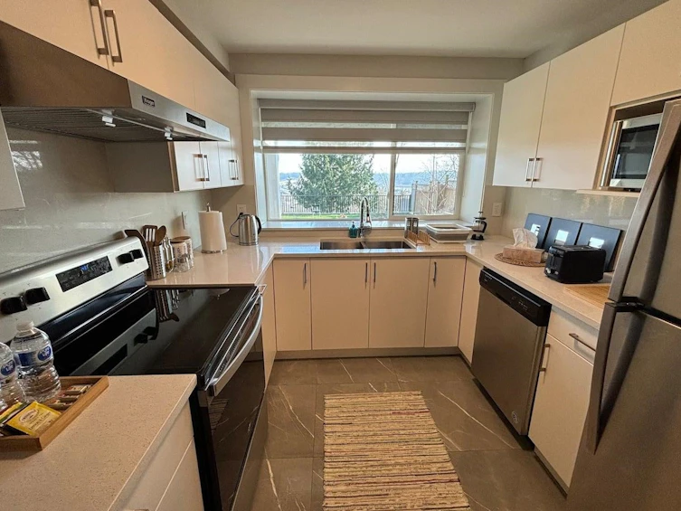 2230 Dawes Hill Road, Coquitlam, BC, V3K 1N3 - 28