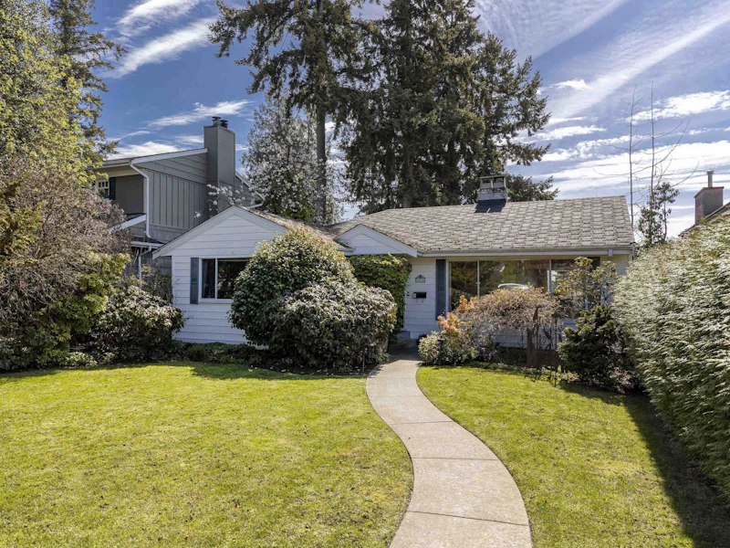 3870 W 38th Avenue, Vancouver BC V6N 2Y4