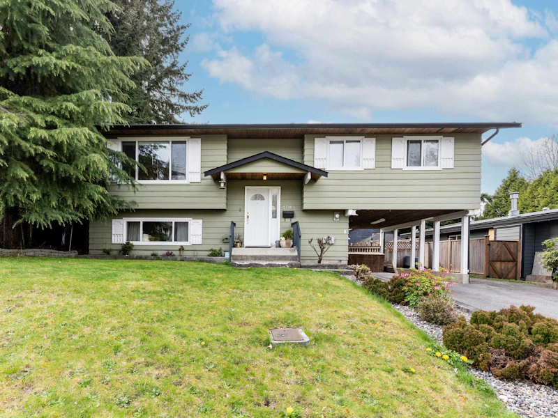 4789 207a Street, Langley BC V3A 6W6