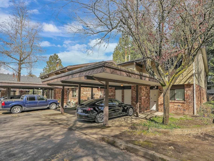 147-7474 138, Surrey, BC, V3W 6G4 - 3