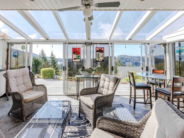 4708 Hotel Lake Crescent, Pender Harbour Egmont, BC, V0N 1S1 - 5