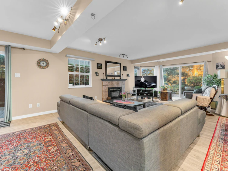 4200 Starlight Way, North Vancouver, BC, V7N 4L5 - 31