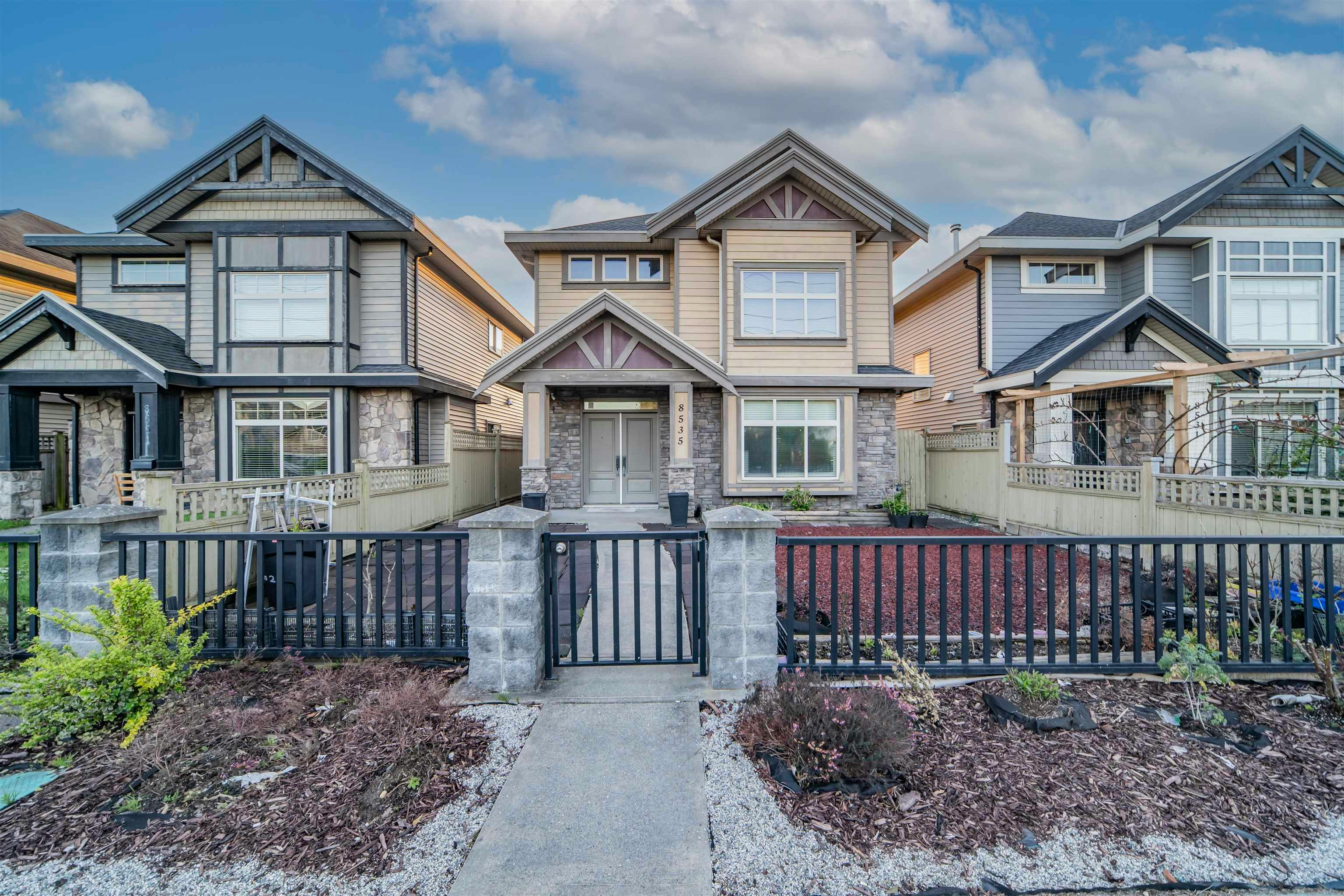 8535 No 2 Road, Richmond, BC, V7C 3M4