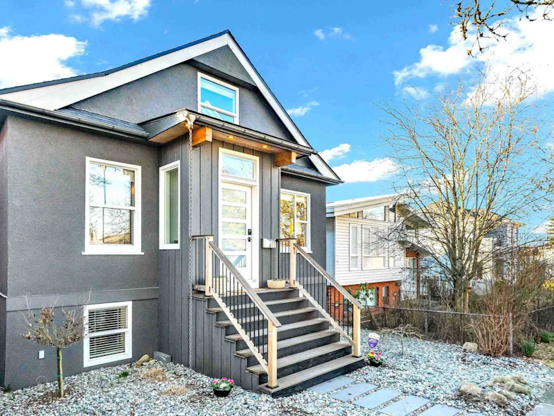 5033 Somerville Street, Vancouver BC V5W 3H1