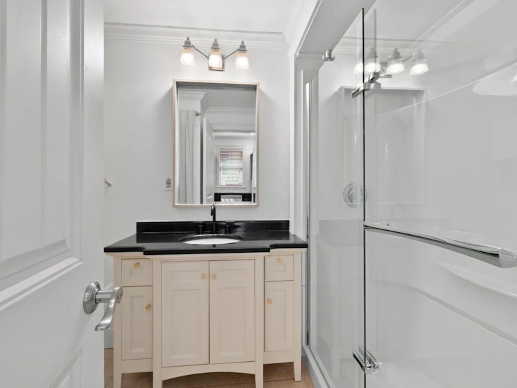 828 Kent Street, Surrey, BC, V4B 4V8 - 22