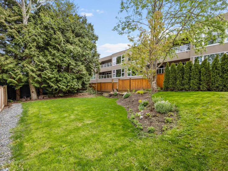 828 Kent Street, Surrey, BC, V4B 4V8 - 30