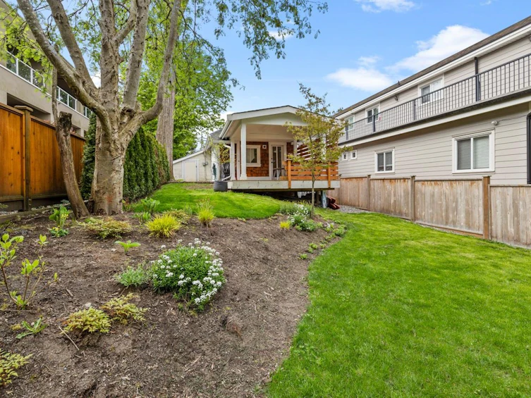 828 Kent Street, Surrey, BC, V4B 4V8 - 32