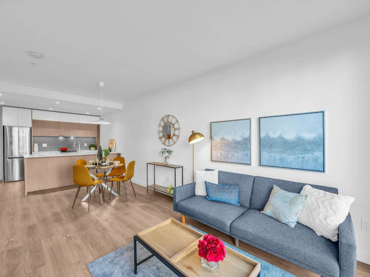 215-9888 University Crescent, Burnaby, BC, V5A 0G4 - 3