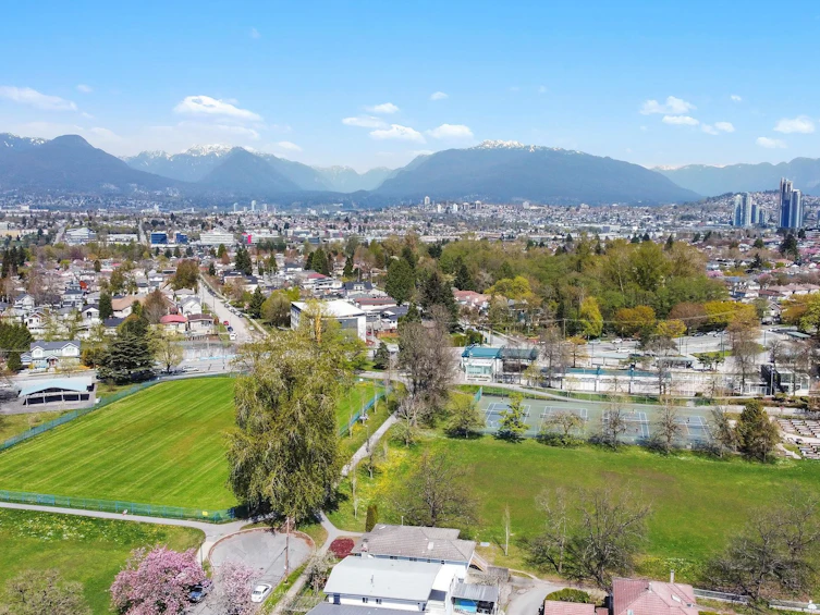 2803 Euclid Avenue, Vancouver, BC, V5R 5C2 - 39