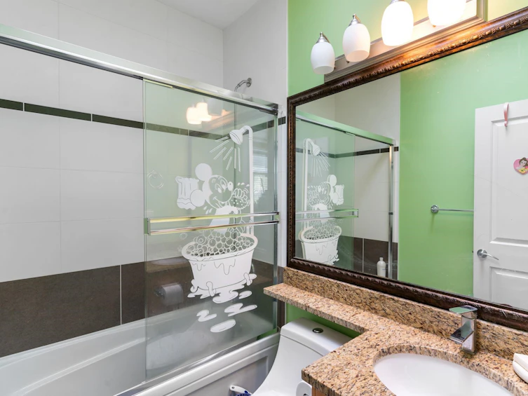 2803 Euclid Avenue, Vancouver, BC, V5R 5C2 - 14