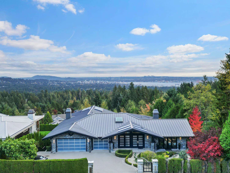 810 Greenwood Road, West Vancouver, BC, V7S 1X7