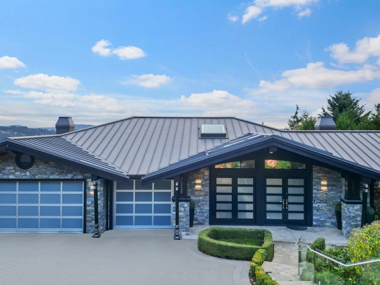 810 Greenwood Road, West Vancouver, BC, V7S 1X7 - 2