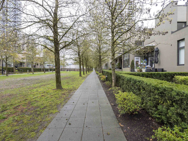 TH21-2345 Madison Avenue, Burnaby, BC, V5C 0B4 - 10
