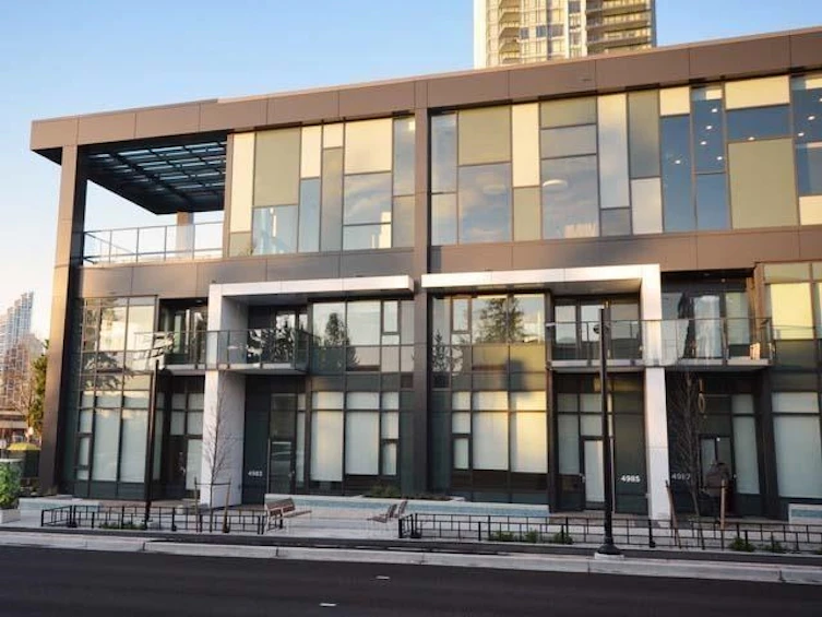 4983 Imperial Street, Burnaby, BC, V5H 0J8