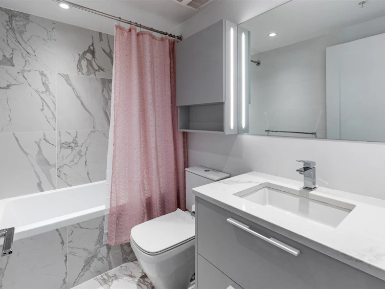 4983 Imperial Street, Burnaby, BC, V5H 0J8 - 6